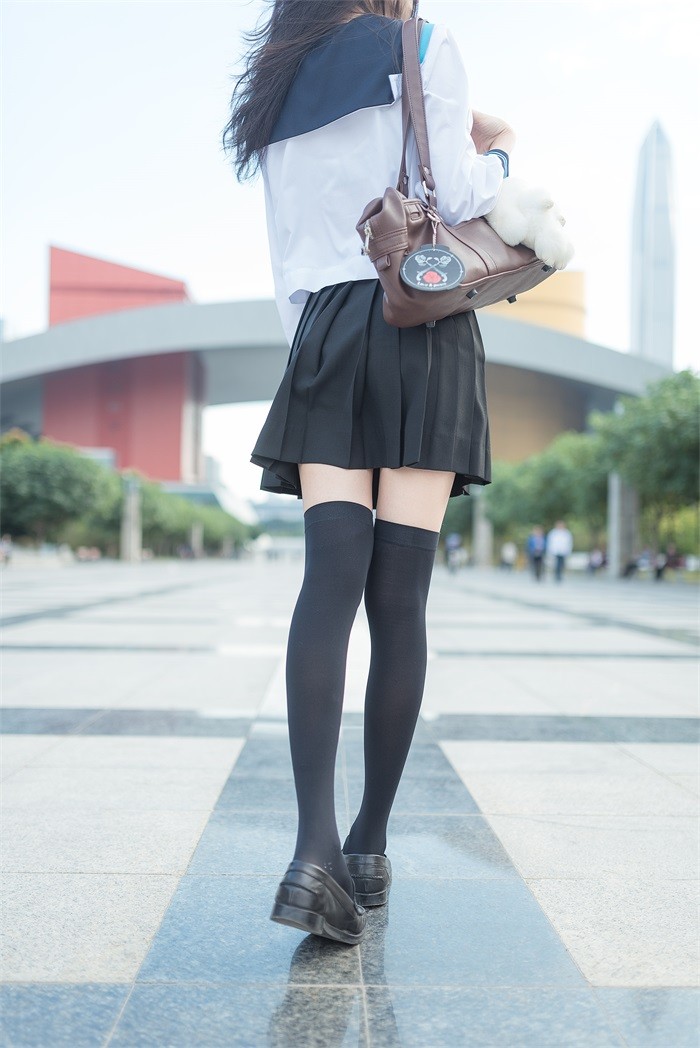 风之领域精品写真@No.003 公园校服黑丝 [39P/77.9MB]插图