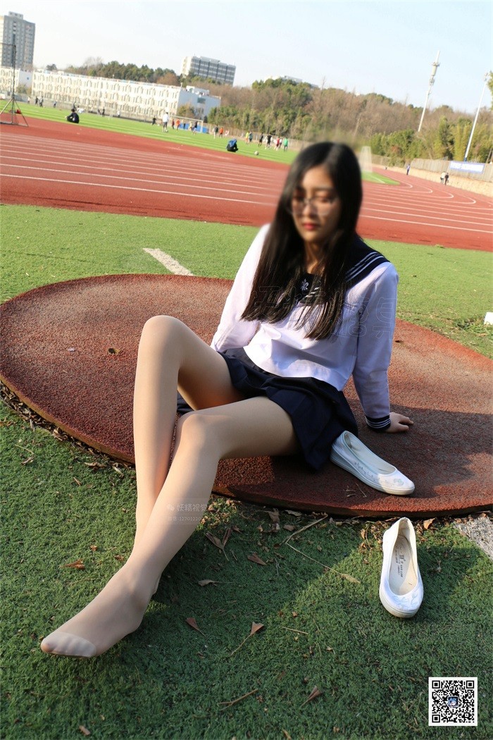 妖精视觉@NO.076 甜甜 体育场足尖加固肉丝袜 [55P/57MB]插图