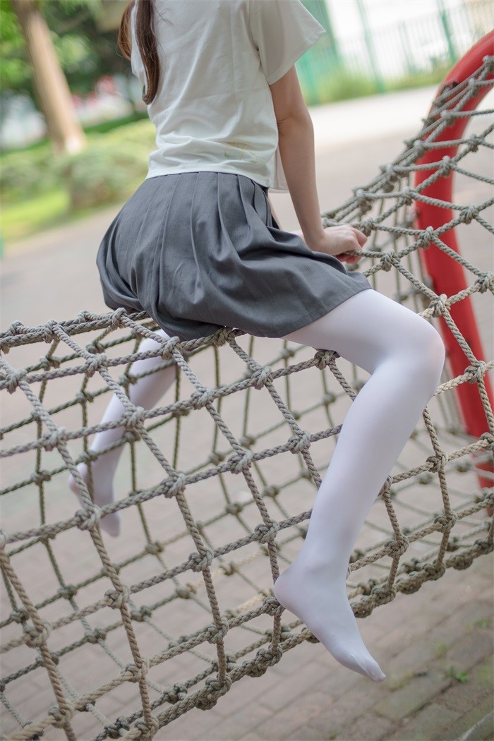 森萝财团精品@R15系列-014 [99P/681MB]插图2