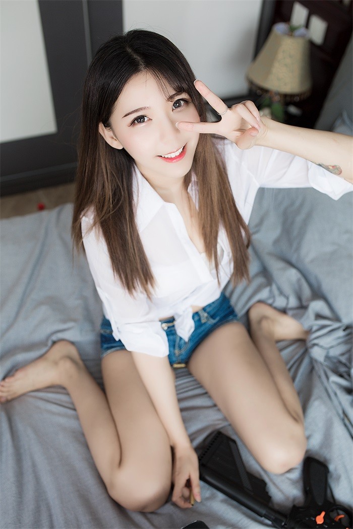 风之领域精品写真@No.108 吃鸡的美少女 [51P/163MB]插图1