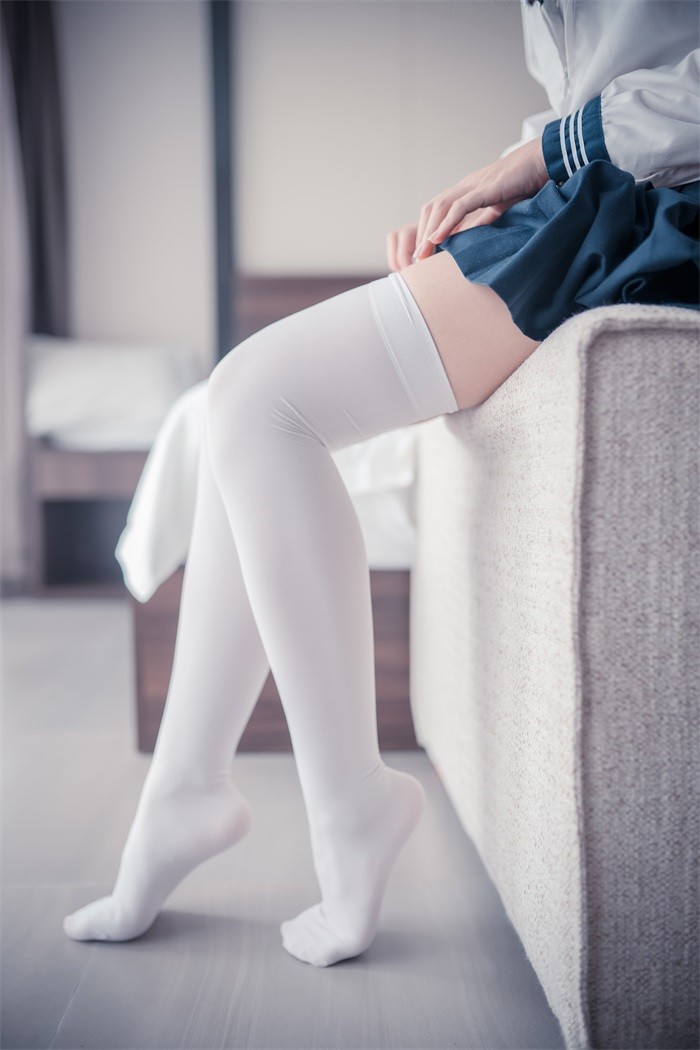 风之领域精品写真@No.153 至服白丝 蓝色短裙 [44P/118MB]插图