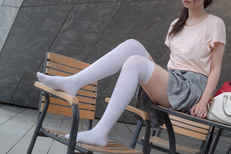 森萝财团精品@R15系列-032 [113P/918MB]插图