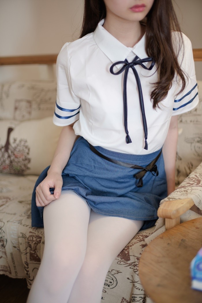 森萝财团精品@R15系列-021 [71P/398MB]插图2