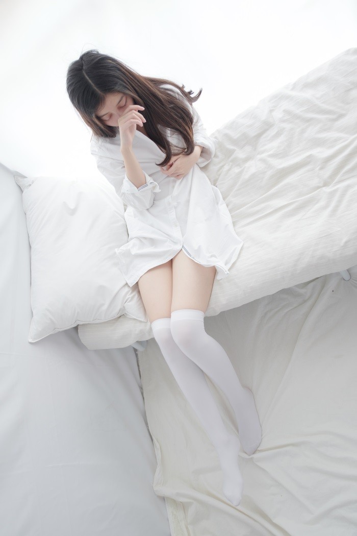 森萝财团精品@R15系列-022 [85P/389MB]插图2