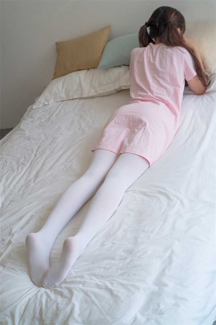 森萝财团精品@R15系列-035 [107P/632MB]插图