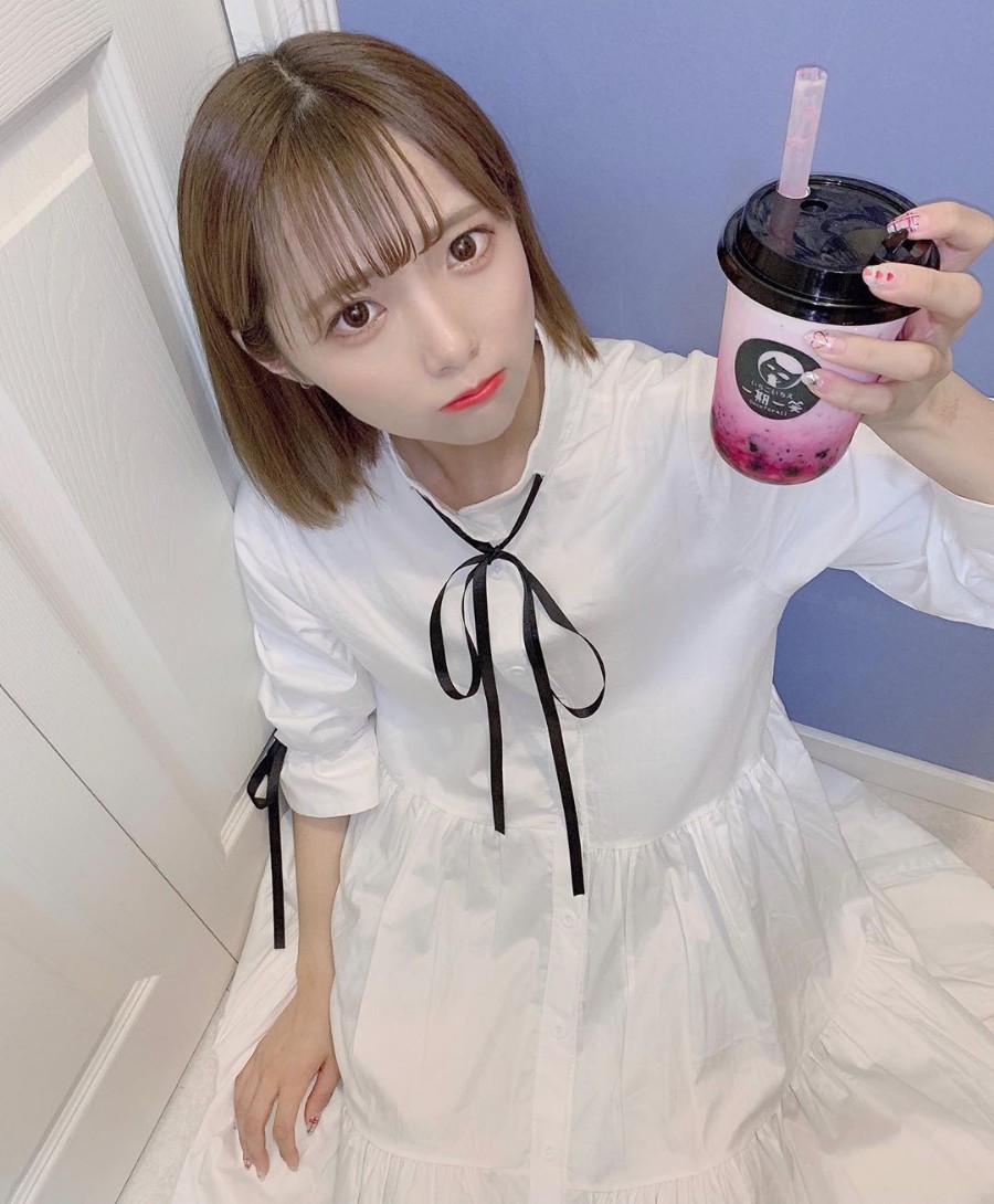 美少女与食物特辑《吃肉包的福山梨乃》原来是偶像团体アキシブproject的可爱成员插图8 美少女与食物特辑《吃肉包的福山梨乃》原来是偶像团体アキシブproject的可爱成员插图8