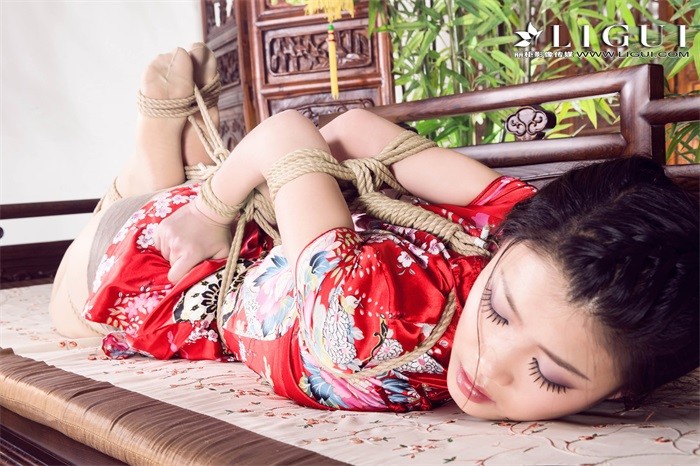 [Ligui丽柜] 2018.09.16 旗袍古典式捆绑 Model 怡萱 [58+1P/40MB]插图2