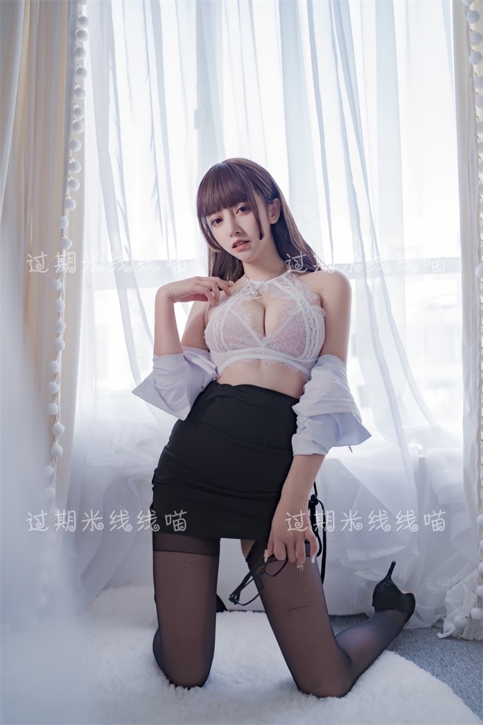 微博@过期米线线喵 全套写真合辑 年费/永久专享合辑打包下载 (此合辑持续更新)插图3 微博@过期米线线喵 全套写真合辑 年费/永久专享合辑打包下载 (此合辑持续更新)插图3