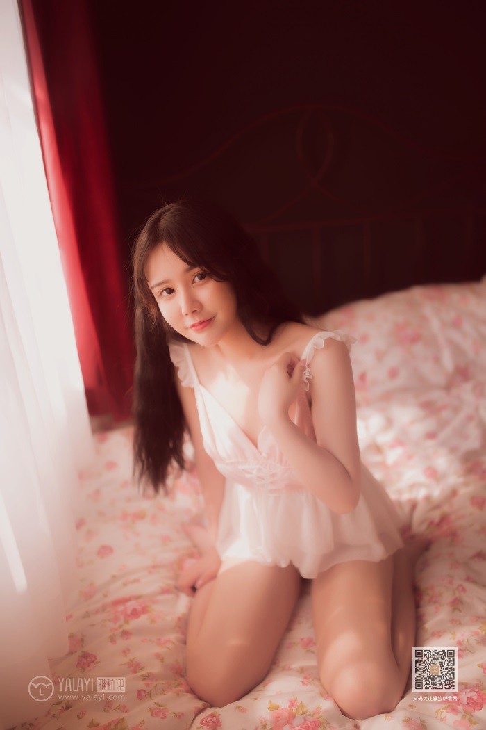 [YALAYI雅拉伊] 2019.09.20 Vol.406 香床睡衣美仁儿 香儿 [42+1P/208MB]插图1