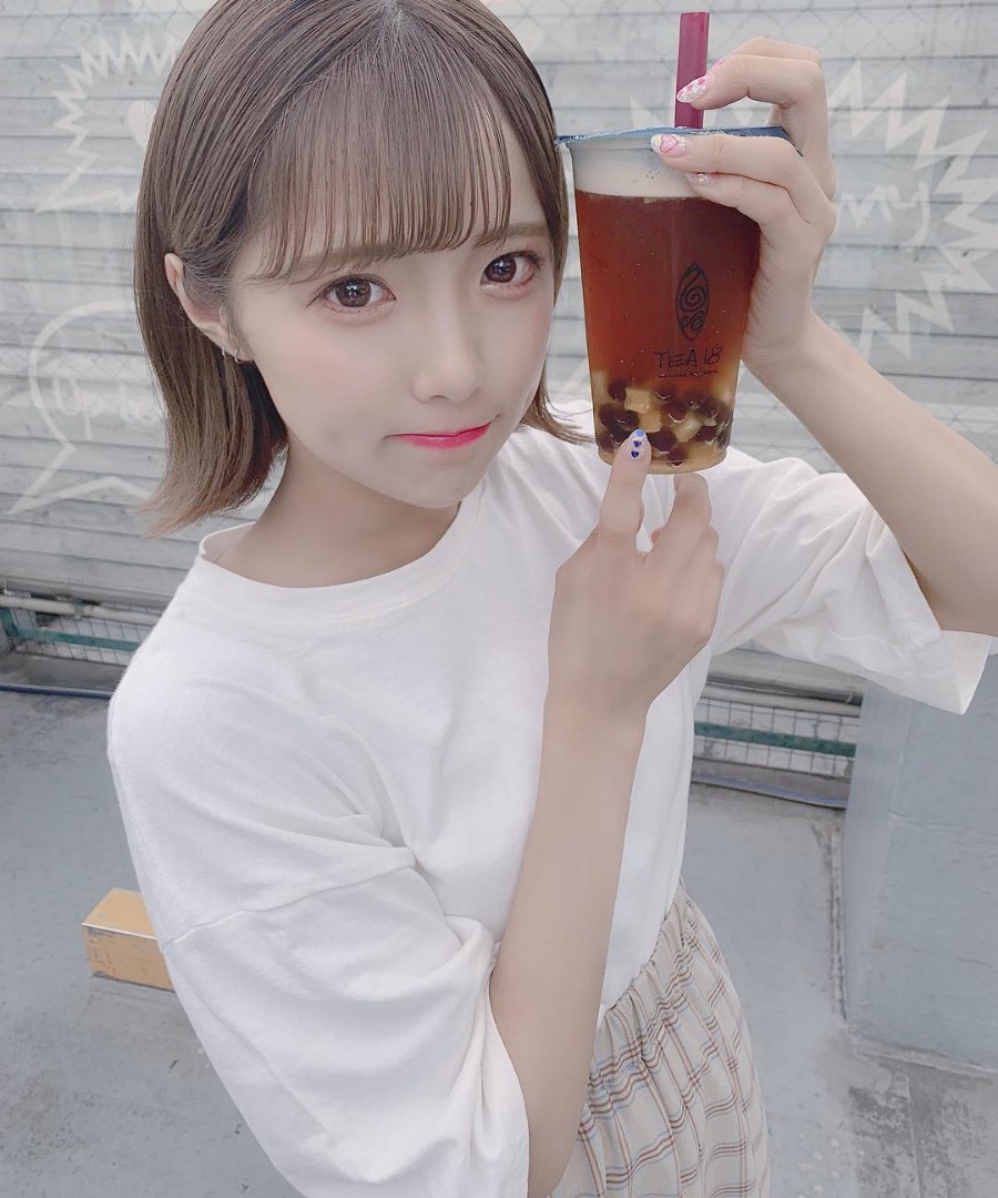 美少女与食物特辑《吃肉包的福山梨乃》原来是偶像团体アキシブproject的可爱成员插图9 美少女与食物特辑《吃肉包的福山梨乃》原来是偶像团体アキシブproject的可爱成员插图9