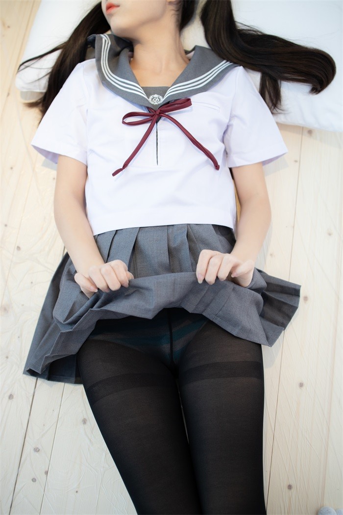 森萝财团精品写真@X系列 X-046 [105P/1V/2.25G]插图2