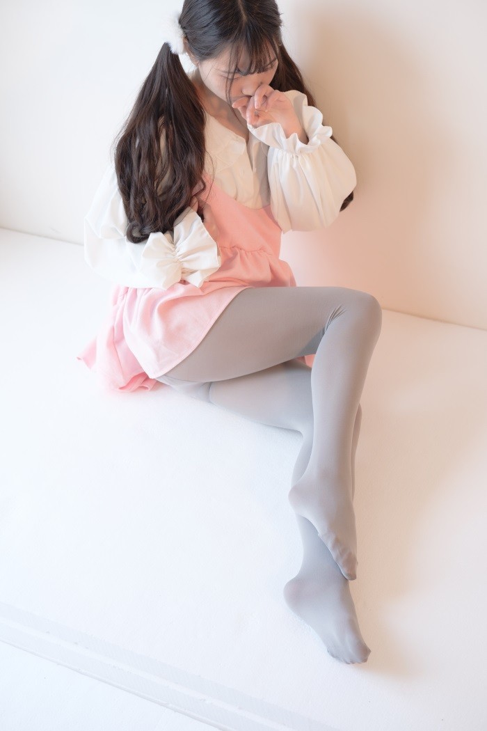 森萝财团精品写真@ X系列 X-015 [130P/1V/1.44G]插图1