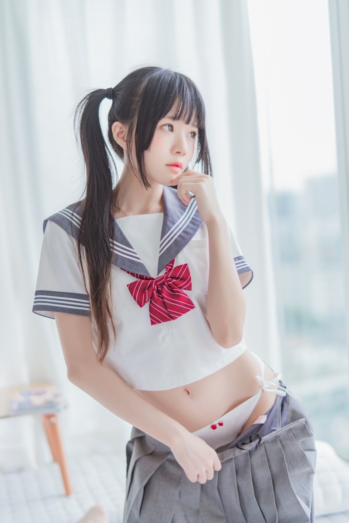 人气动漫Coser@桜桃喵 – 心形胖次 [111P/1.30GB]插图1