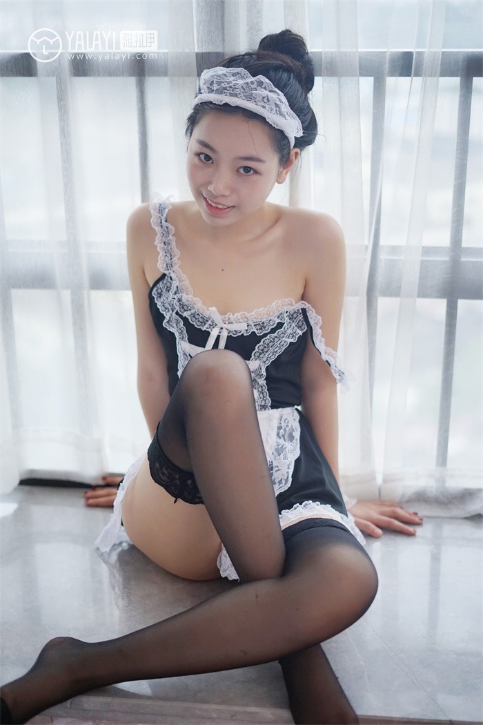 [YALAYI雅拉伊] 2018.12.10 No.021 少女钕仆 严冰冰 [42P/302MB]插图