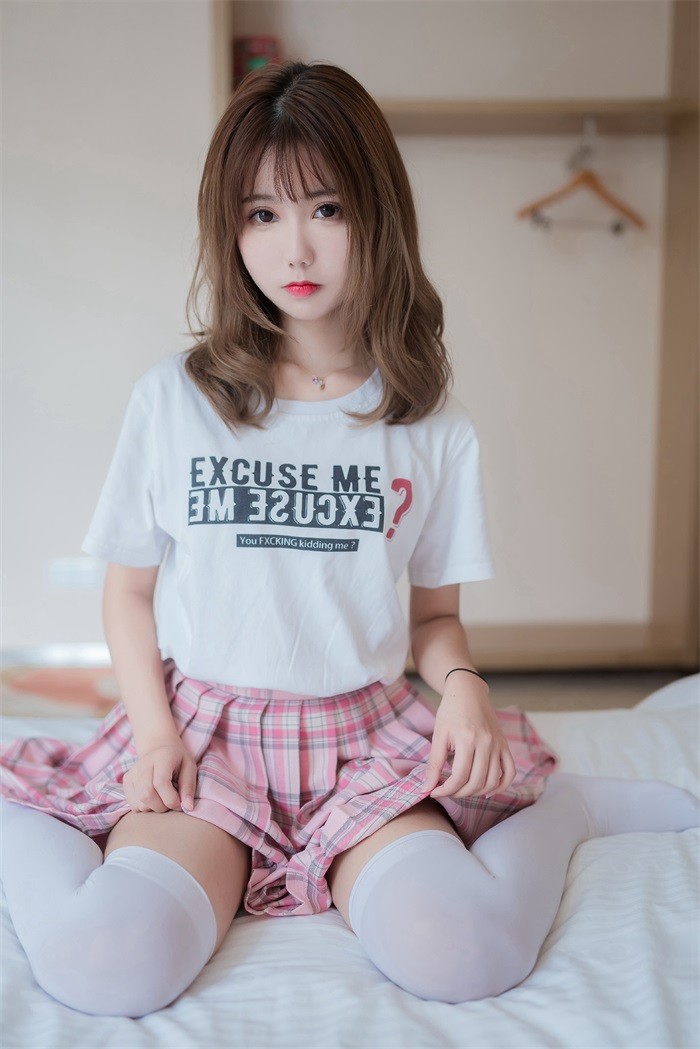 风之领域精品写真@No.066 超美气质格子裙少女 [45P/218MB]插图1