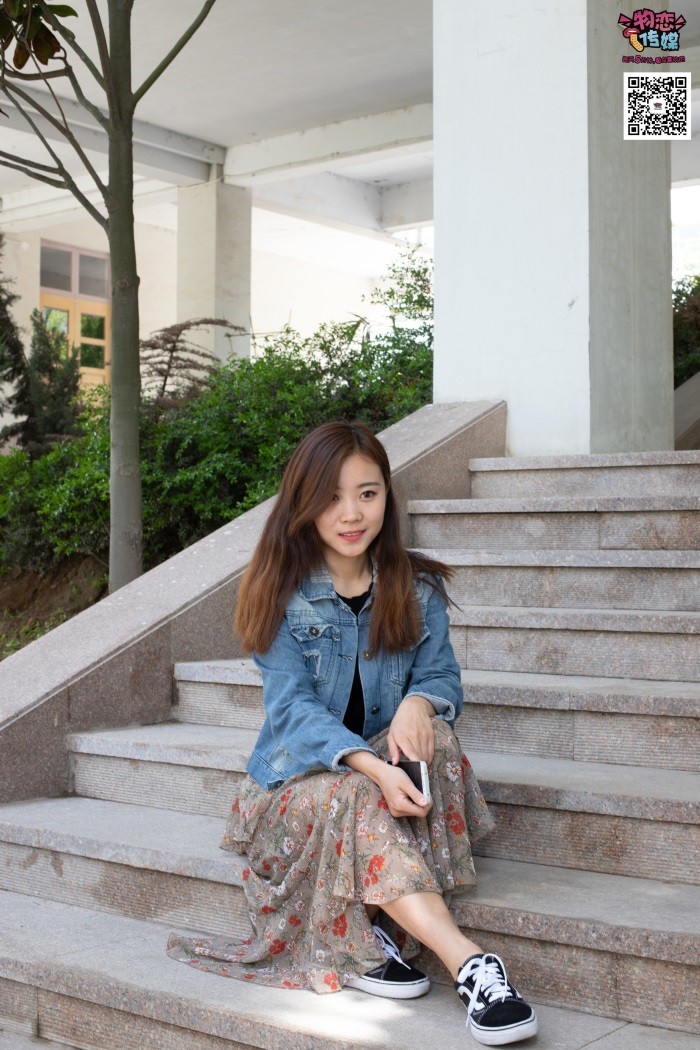 勿恋传媒 No.017 你们喜欢的vans配船袜,街拍风 [229P/1.25GB]插图2