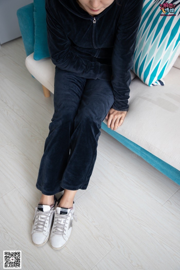 勿恋传媒 No.074 晚晴-169身高与35码脚丫的神奇搭配 [152P/1V/1.08GB]插图1