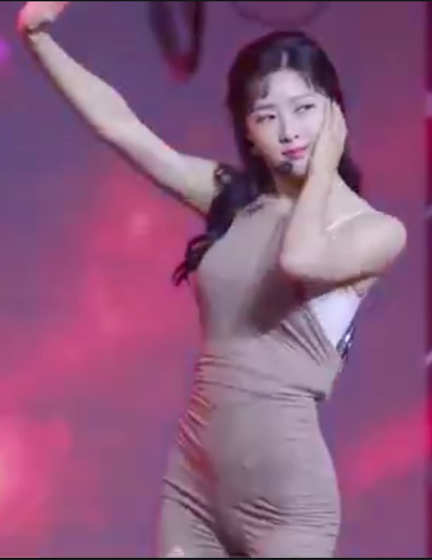 韩国女团热舞，让人俘想联篇，非常精彩的一段！