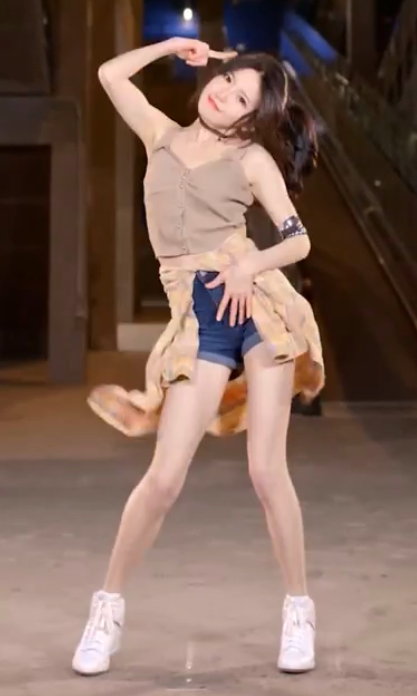 火了很久的热舞《Good Time》，这绝对是最好看的一版了