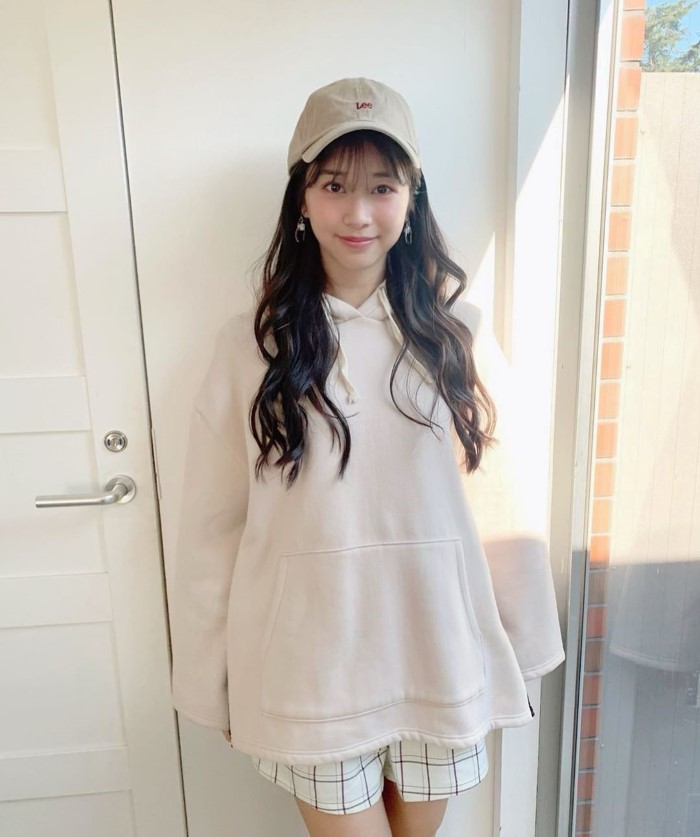 我已锁定你！纯洁美少女「牧野真莉爱」甜美笑容瞬间掳获男粉心插图2