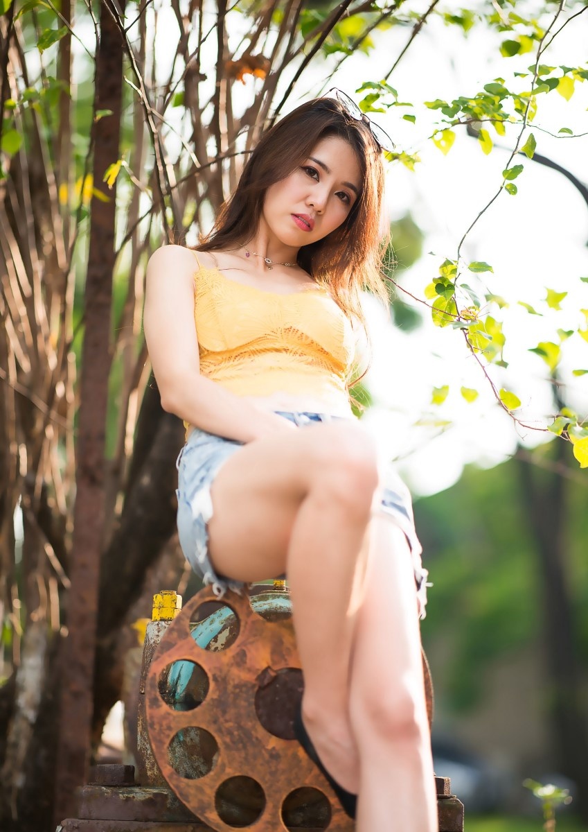 精选街拍 No.090 Debby Chiu 露肚牛仔短裤高跟美腿 [53P/75MB]插图3