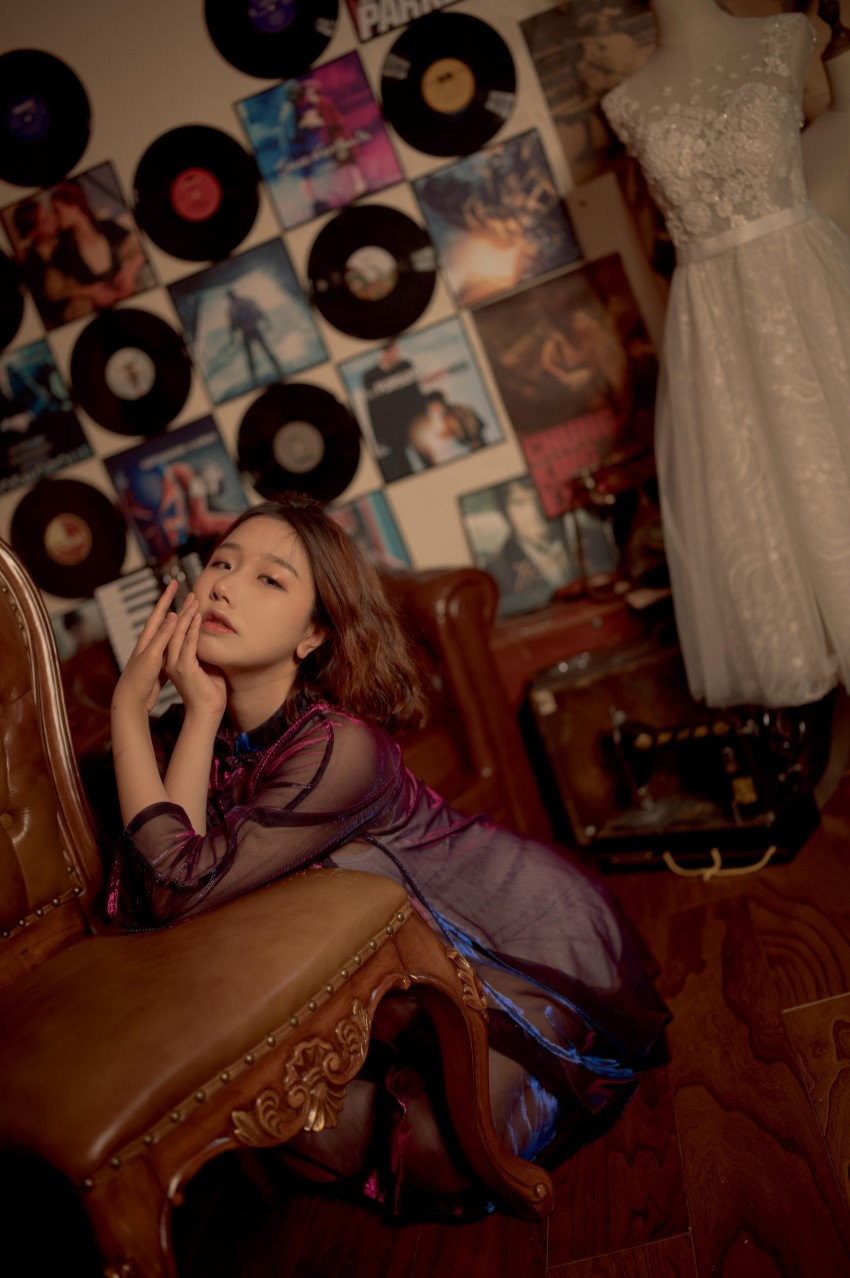 网荭COS 穆零Mu0 旗袍 [13P/16MB]插图1