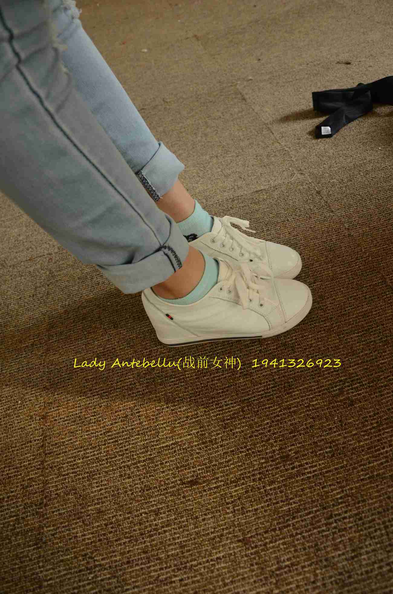 [战前女神] 美腿镁足精品摄影套图 128 [170P/451MB]插图1