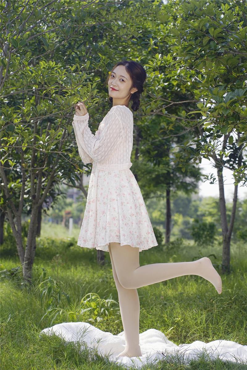 初夏女神 037期 依依《邻家女孩》风中少女 [122P/1V/4.65G]插图6