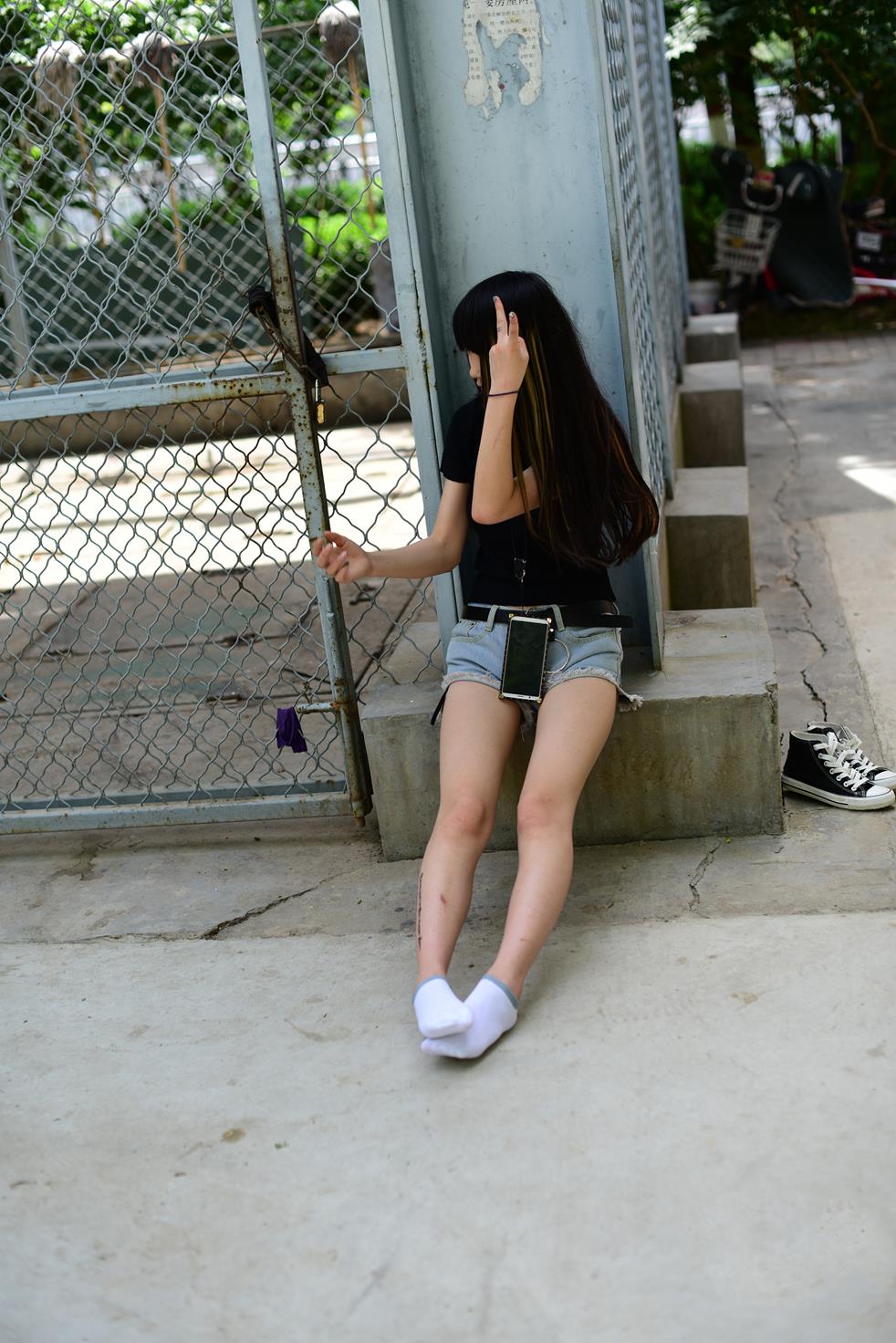 开膛手杰克 184期 帆布鞋牛仔短裤黑T[204P/1V/961M]插图3