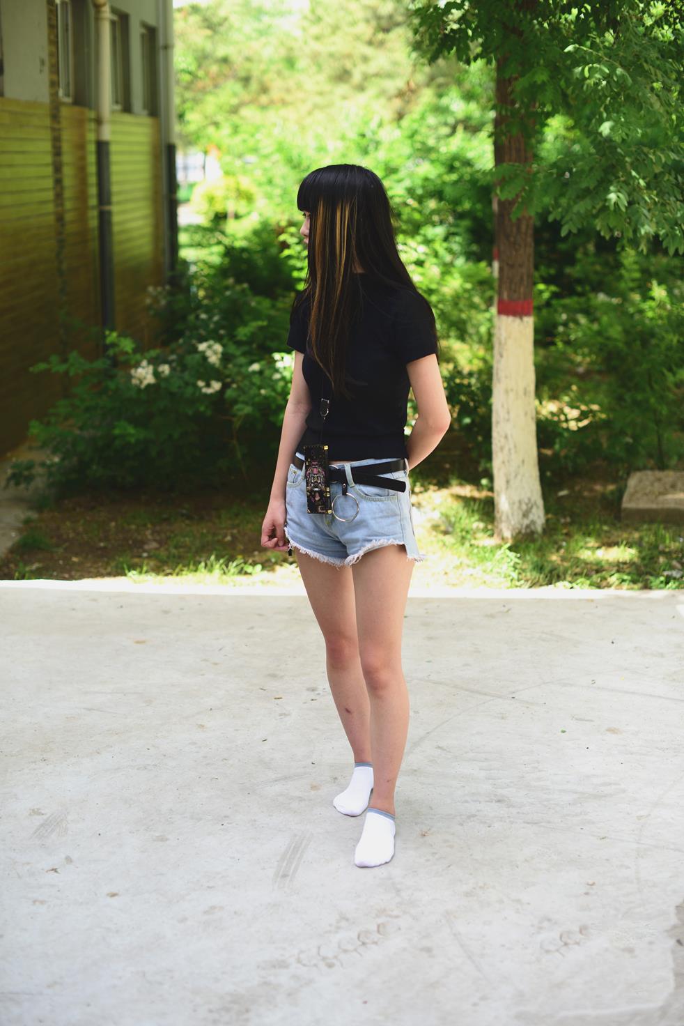 开膛手杰克 184期 帆布鞋牛仔短裤黑T[204P/1V/961M]插图2