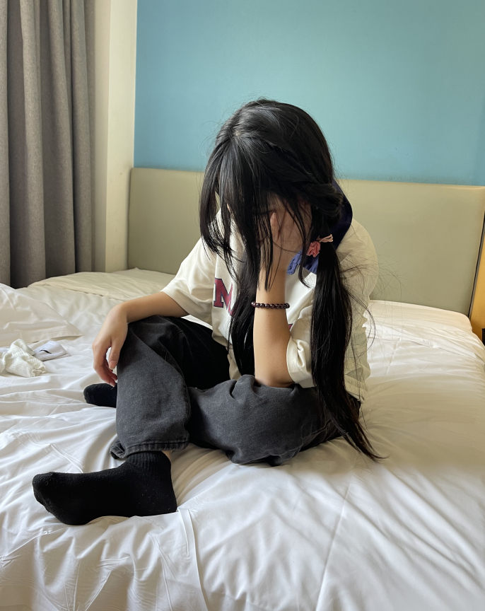 超级可爱小女生的AJ板鞋黑白棉袜脚[166P/2V/270M]插图4