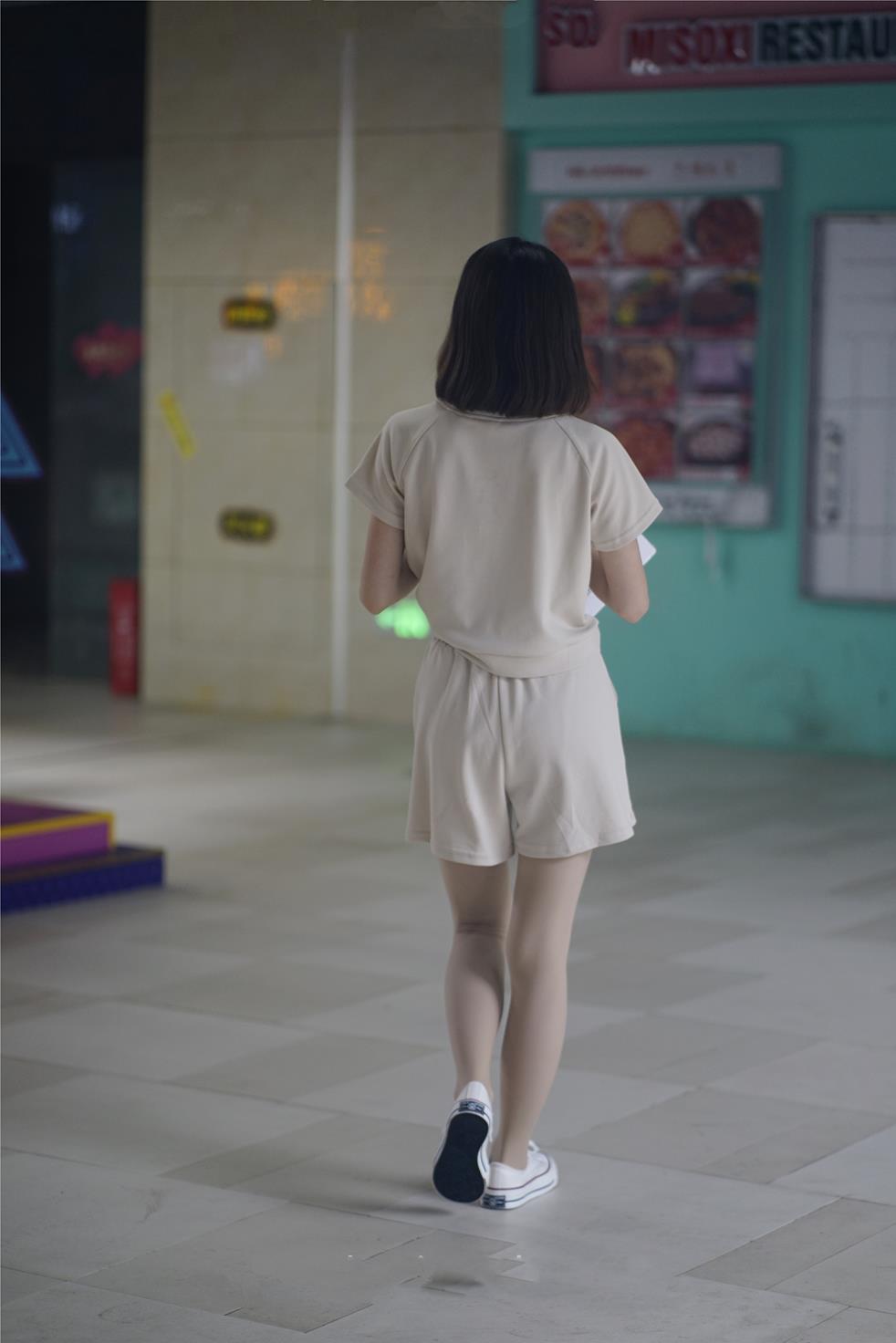 初夏女神044期 大发《生活VLOG》时尚短裤套装 [131P/1V/6.83G]插图6