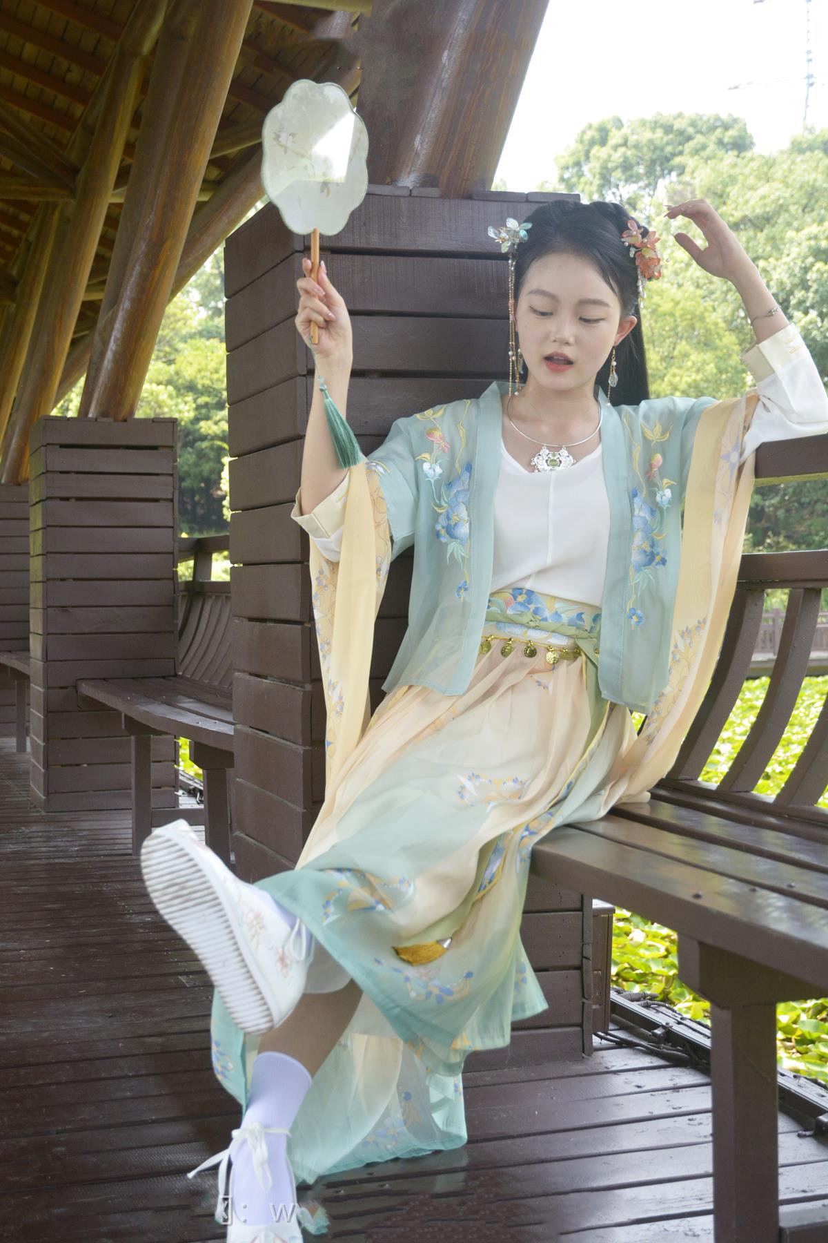 初夏女神 097 双双荷花仙子趁着荷花盛开的季节赶紧拍一套汉元素古装 [149P/1V/10.1G]插图7