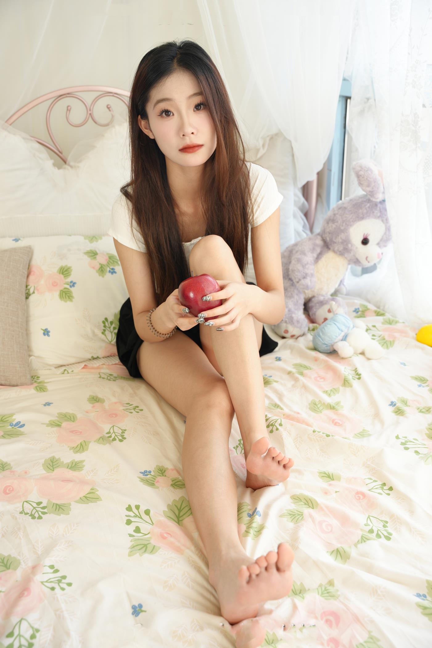 觅芙少女 66期 颜值镁钕长腿裸足 [143P/1V/3.43G]插图8