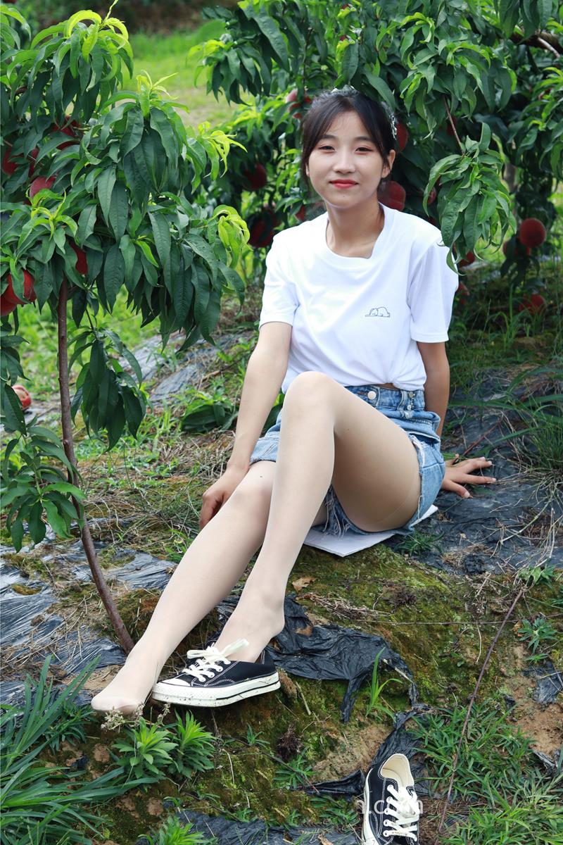 初夏女神 050期 双双、点点~《桃园姐妹》共赴摘桃的美好一天 [172P/1V/6.34G]插图8