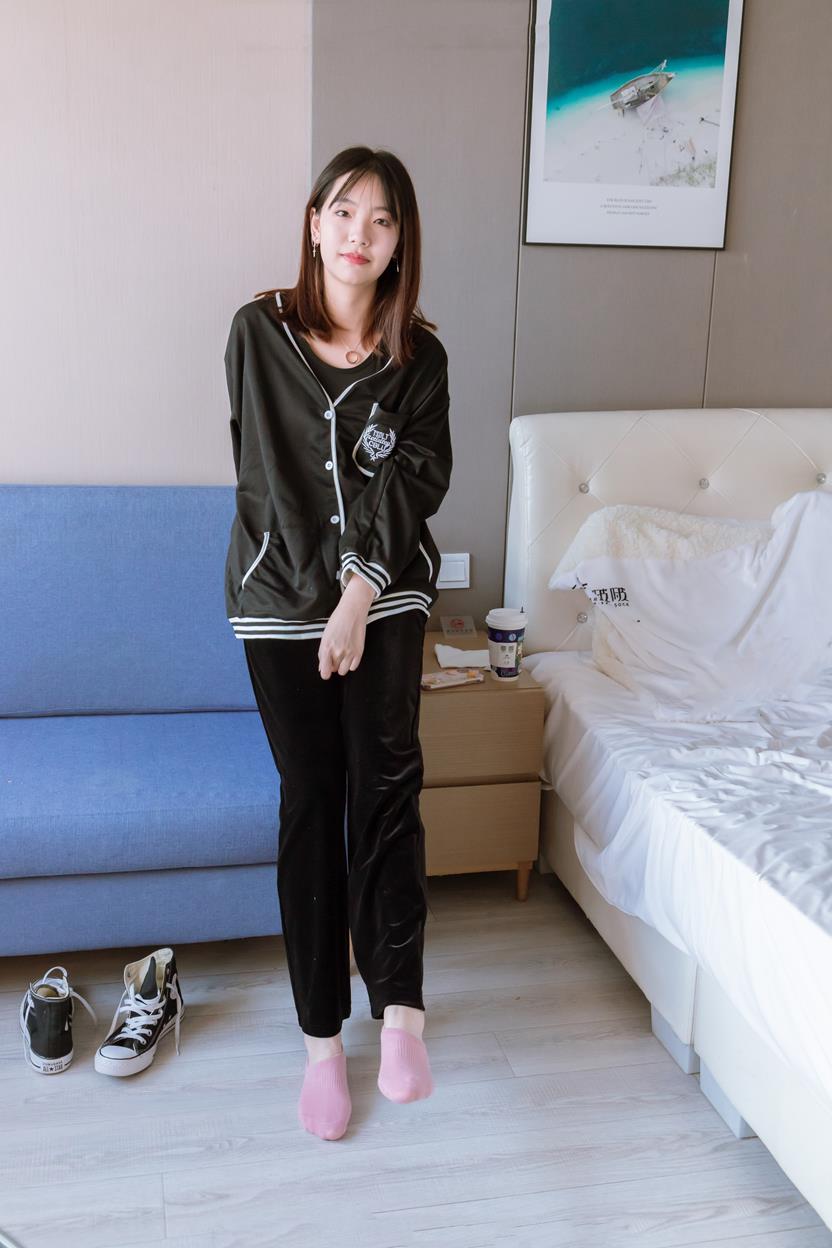 袜啵啵 积分限定作品 20期 高帮帆布鞋粉色棉船袜 [134P/1V/6.09G]插图4