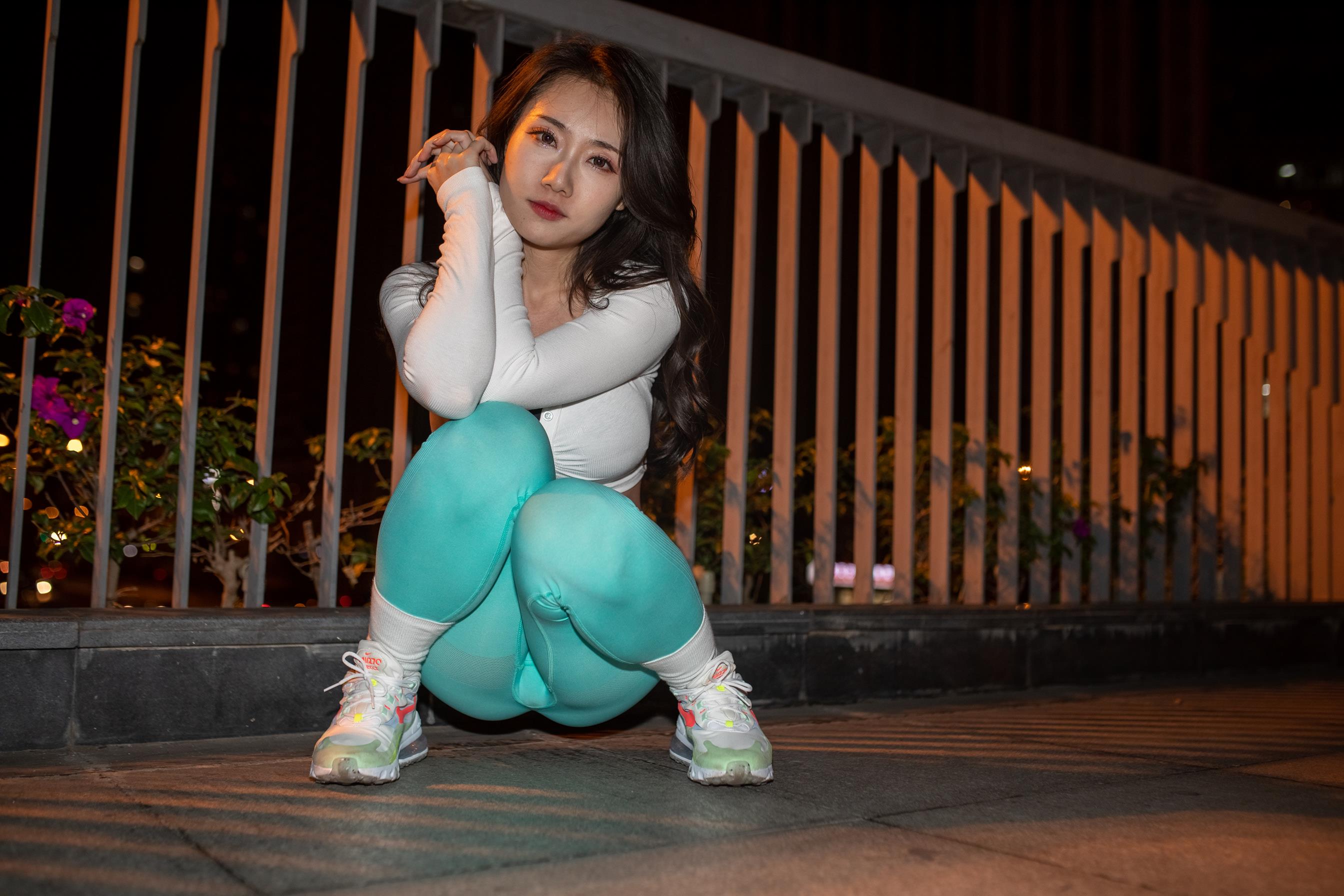 魔镜原版绿色瑜伽裤白棉袜脚 [484P/2V/22.9G]插图3