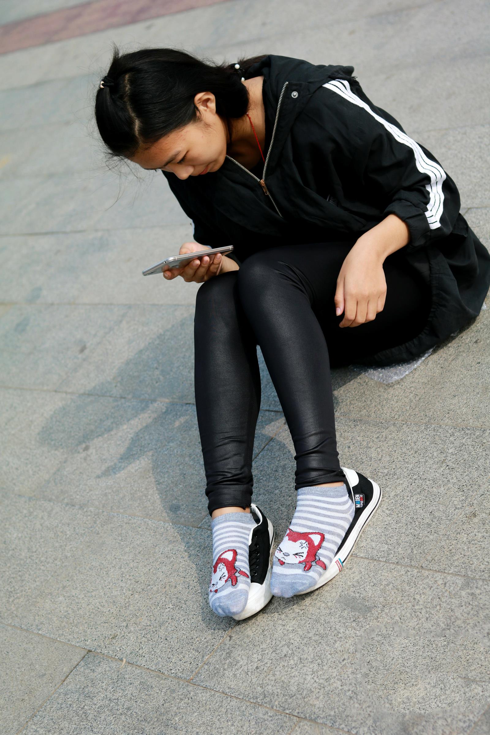 开烫手杰克 158期 小黑裤帆布鞋棉袜 [266P/1V/933M]插图2