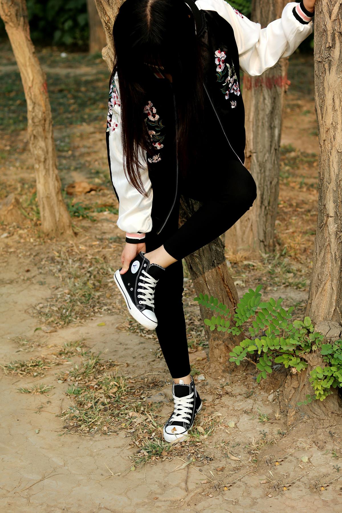 开膛手杰克 145期 高帮帆布鞋黑色船袜脚 [402P/1V/1.24G]插图7