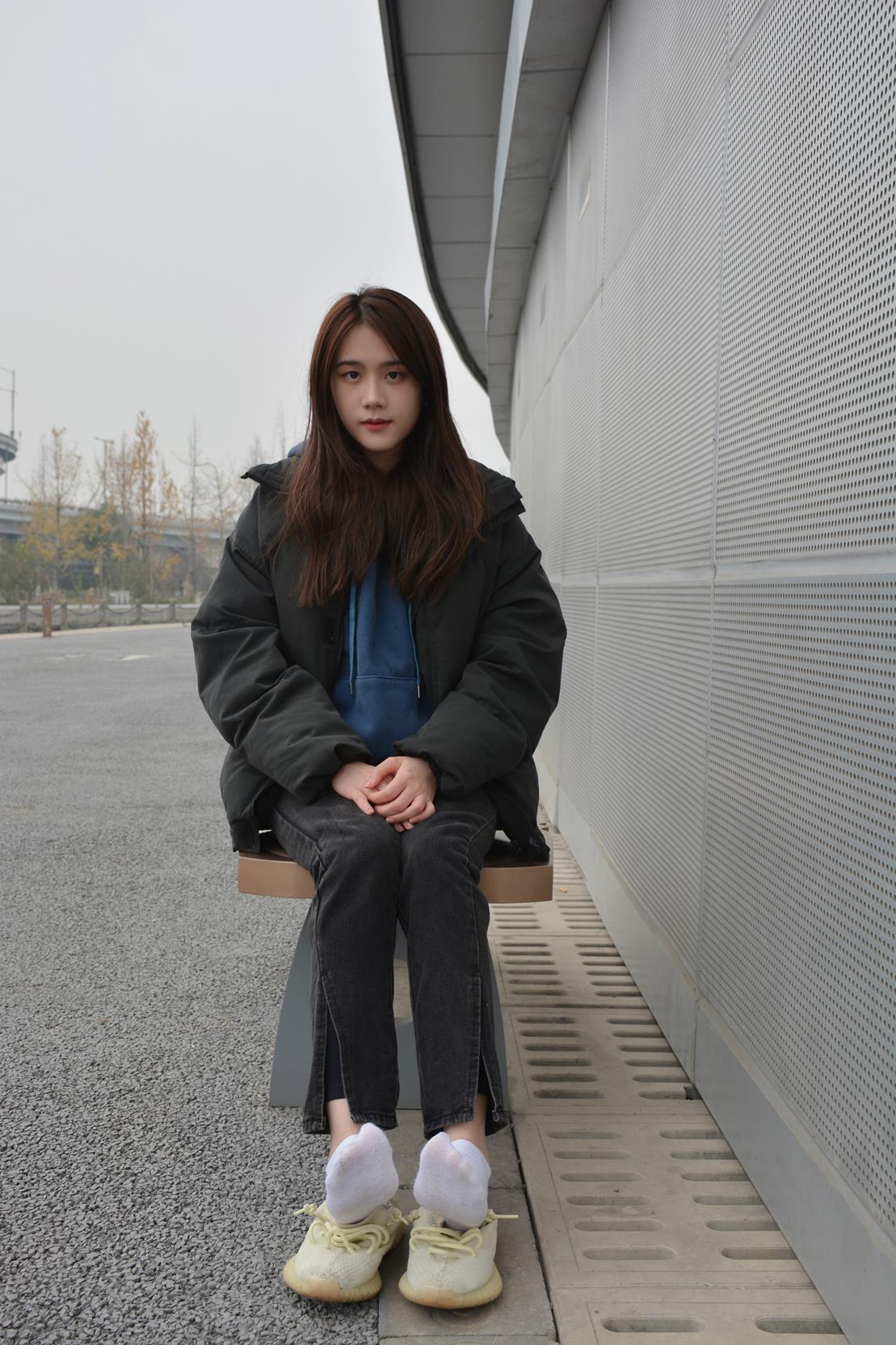 织梦映像 像风如你完整版牛仔裤白棉袜裸足椰子鞋 [150P/1V/5.17G]插图3