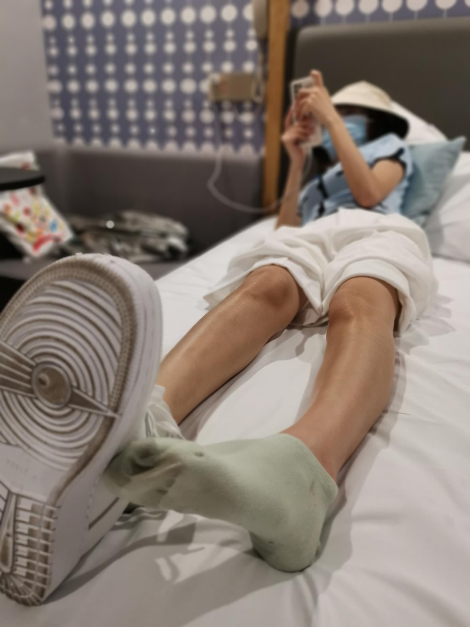 鱼鱼足影 第4期 珺珺小白鞋棉袜脚 [148P/1V/307MB]插图2