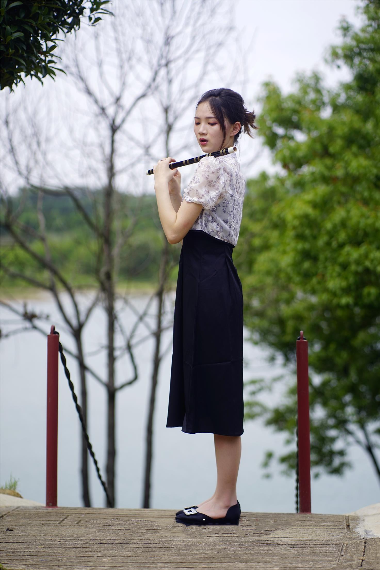 初夏女神 061期 大发【山水如画】唯有相思似春色，江南江北送君归 [140P/1V/4.31G]插图1