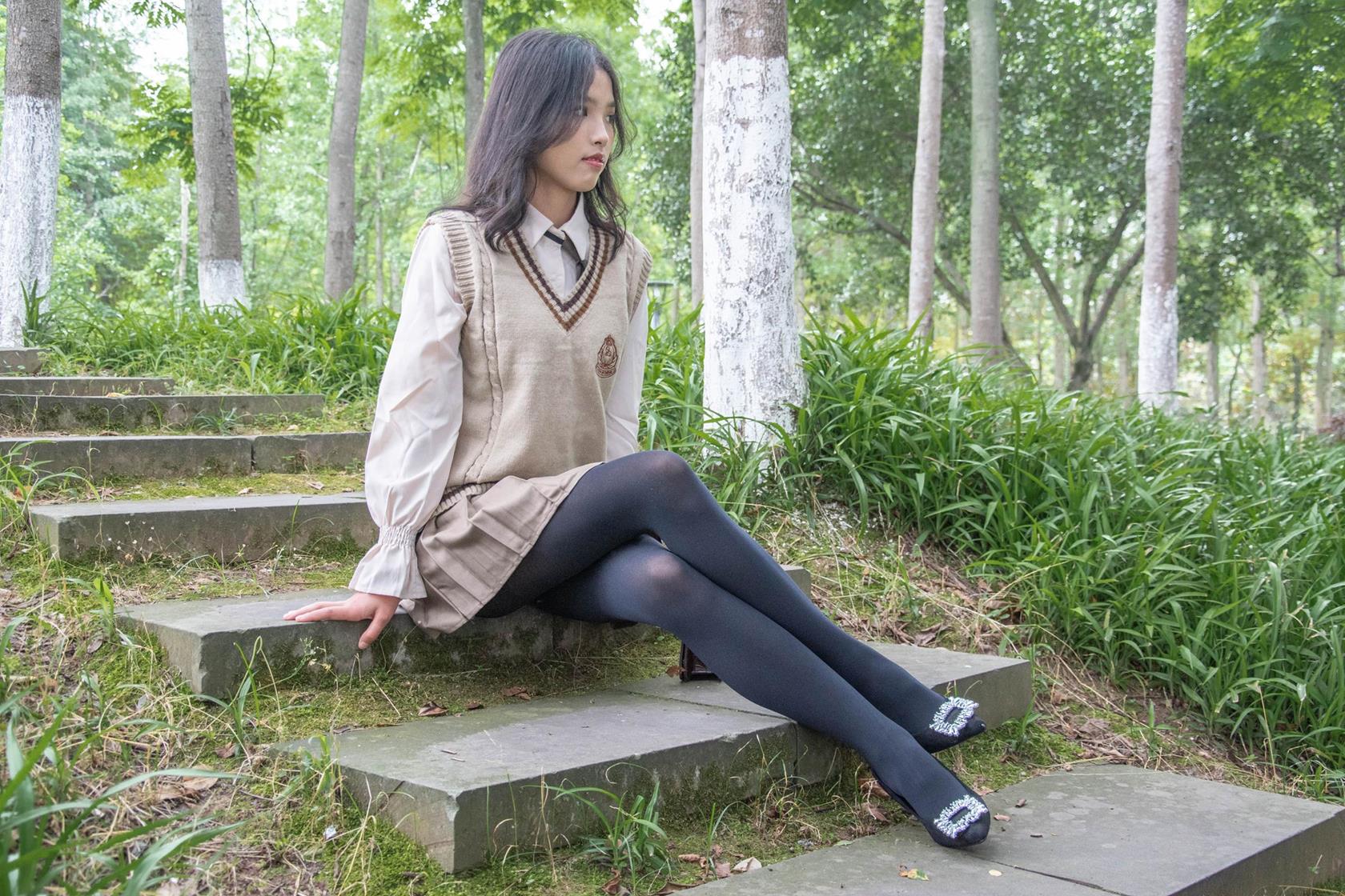 [袜觅社]  小雪高跟鞋黑丝丝袜脚 [71P/1V/9.61G]插图6