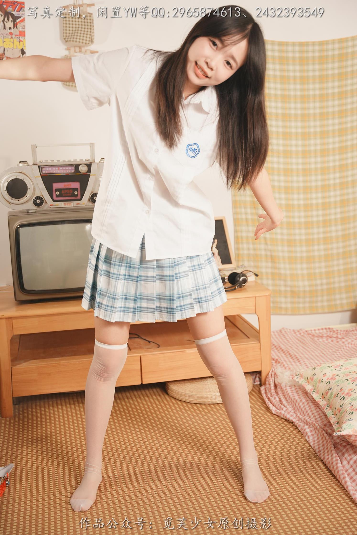 觅夫少女114期JK白丝脚 [124P/2V/8.34G]插图5