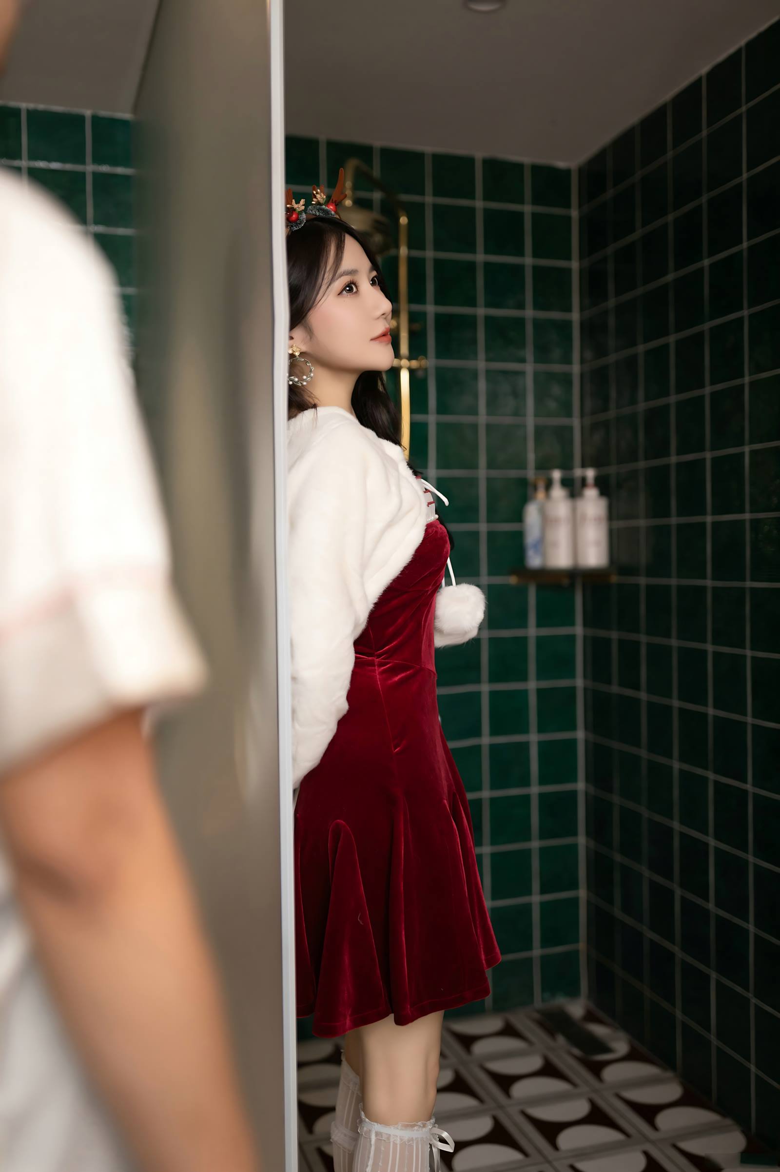 鱼子酱Fish《圣诞快乐》[161P/1.29GB]插图1