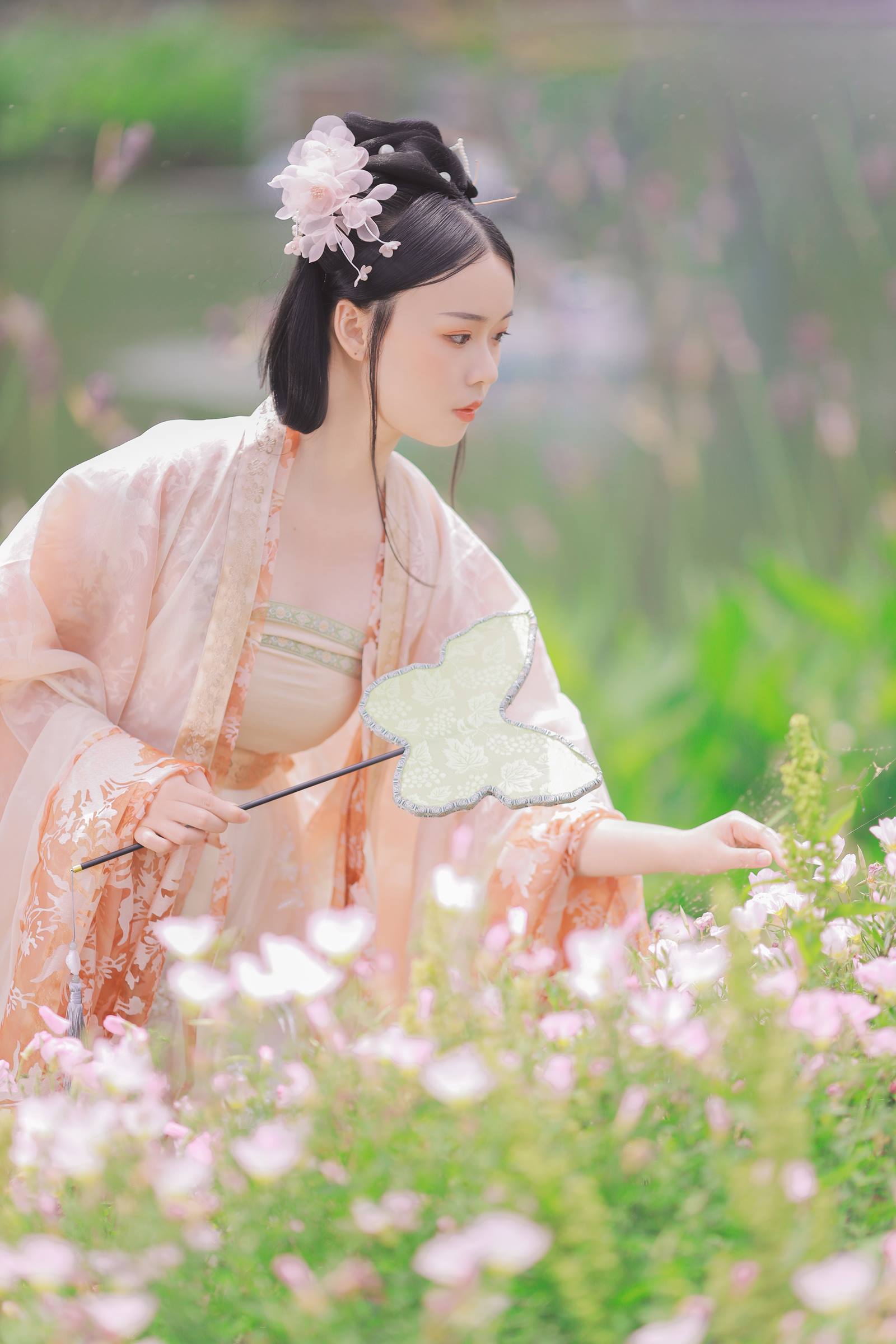 [YITUYU艺图语]2022.08.17 春有约 花不误 蘑菇任性鬼[19+1P/165MB]插图1