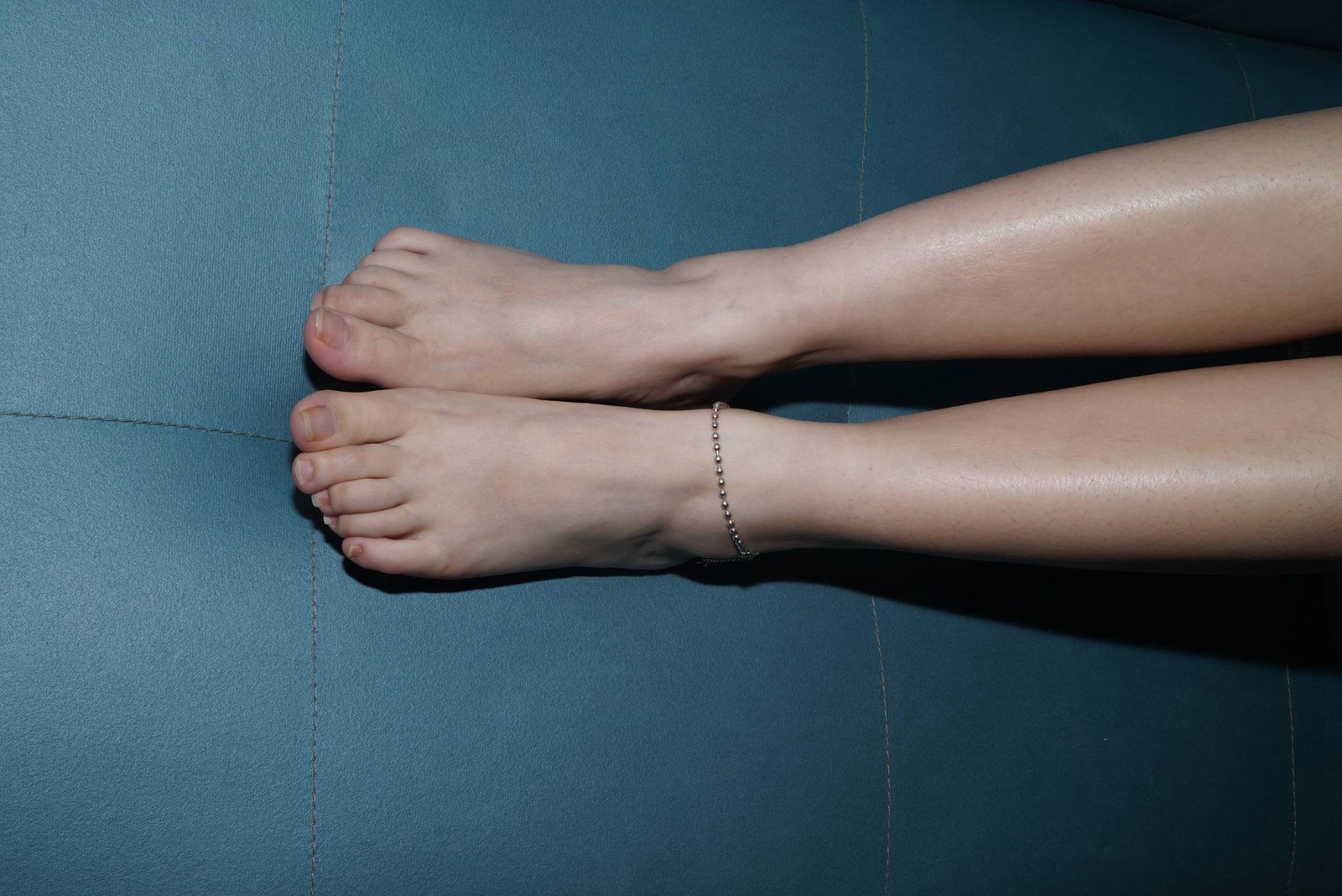 Pary摄影 NO.109 镁钕小来展示36码小巧嫩脚[88P/0.99GB]插图2