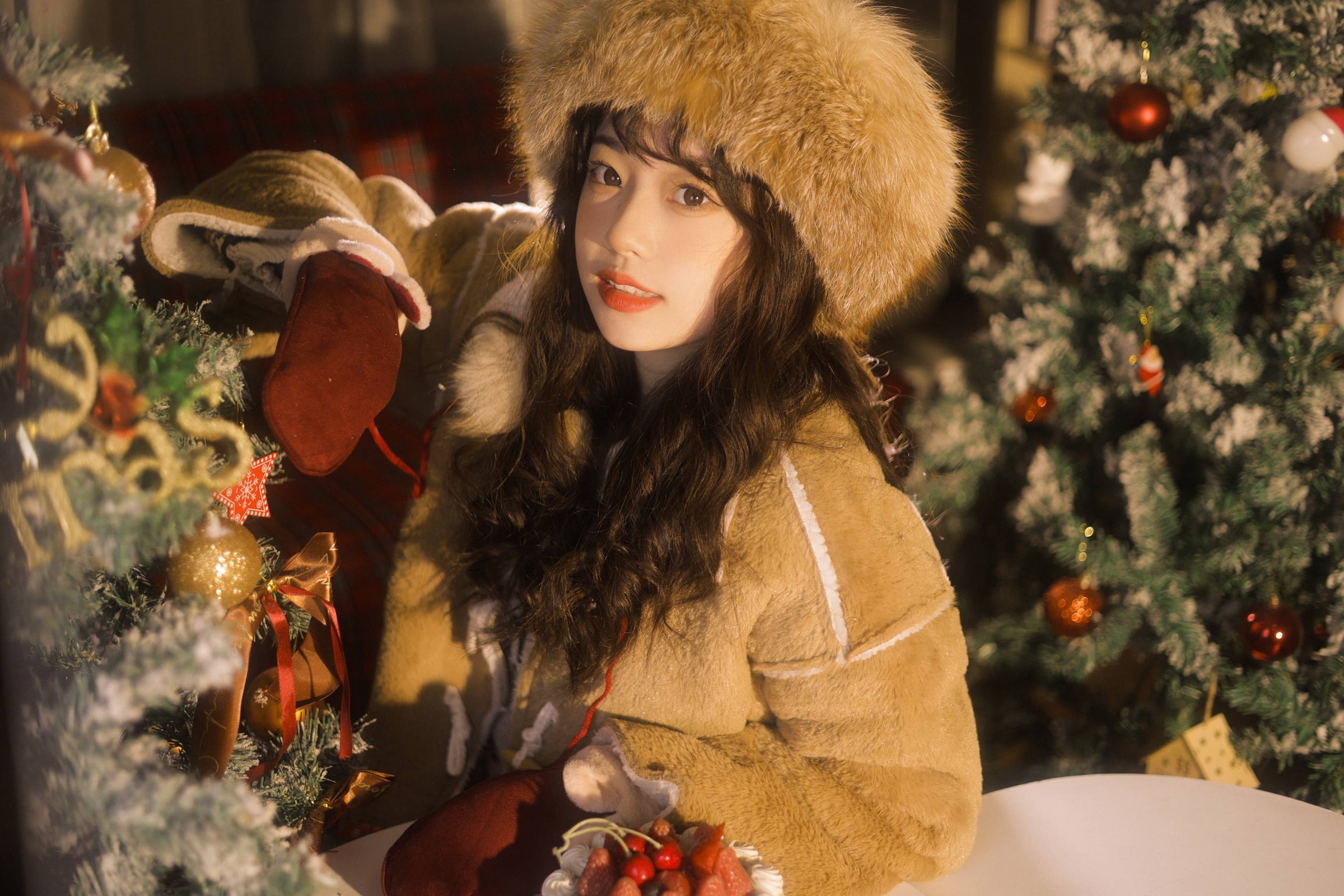 [YITUYU艺图语]2022.08.15 圣诞小精灵 小凤[31+1P/226MB]插图2