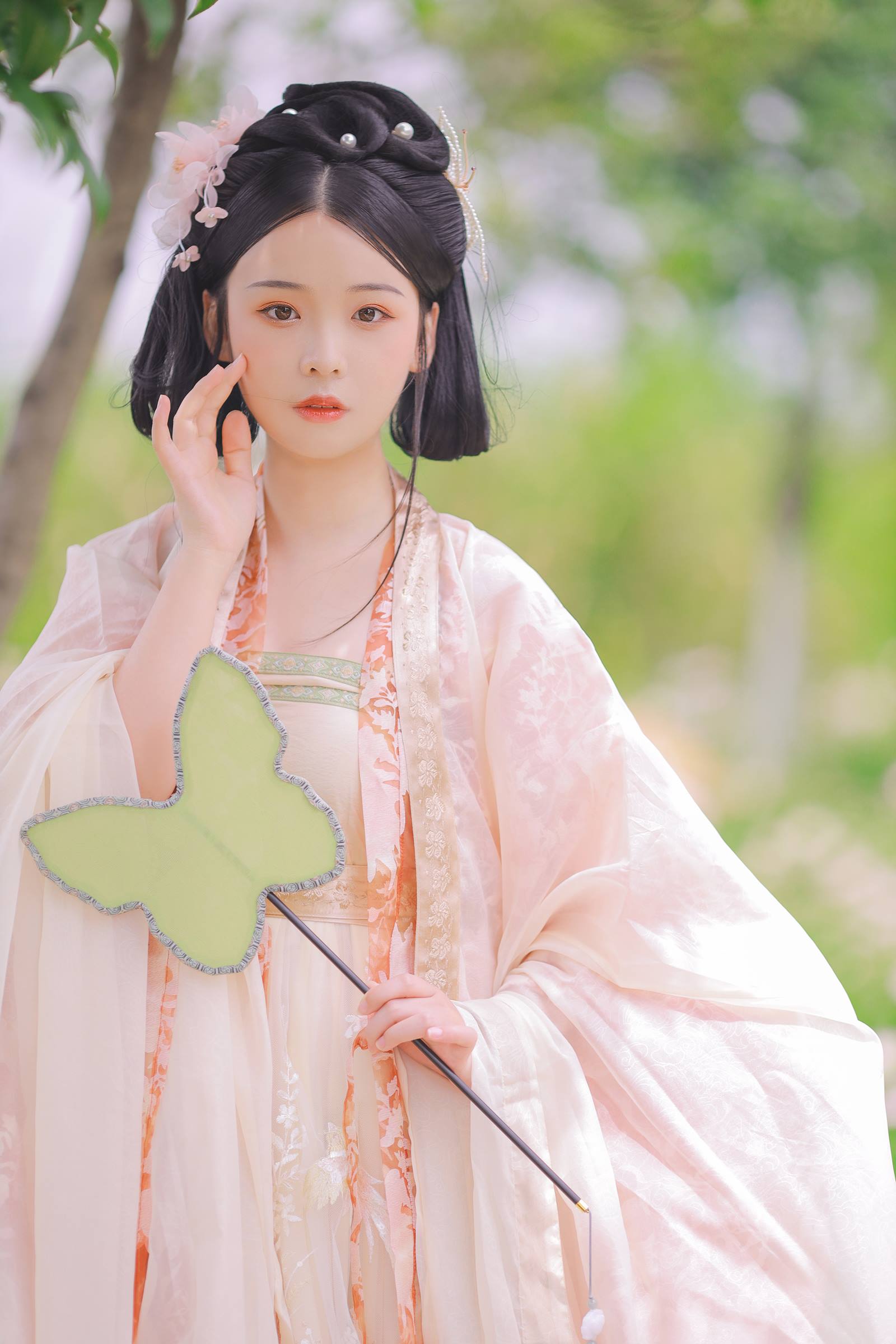 [YITUYU艺图语]2022.08.17 春有约 花不误 蘑菇任性鬼[19+1P/165MB]插图2