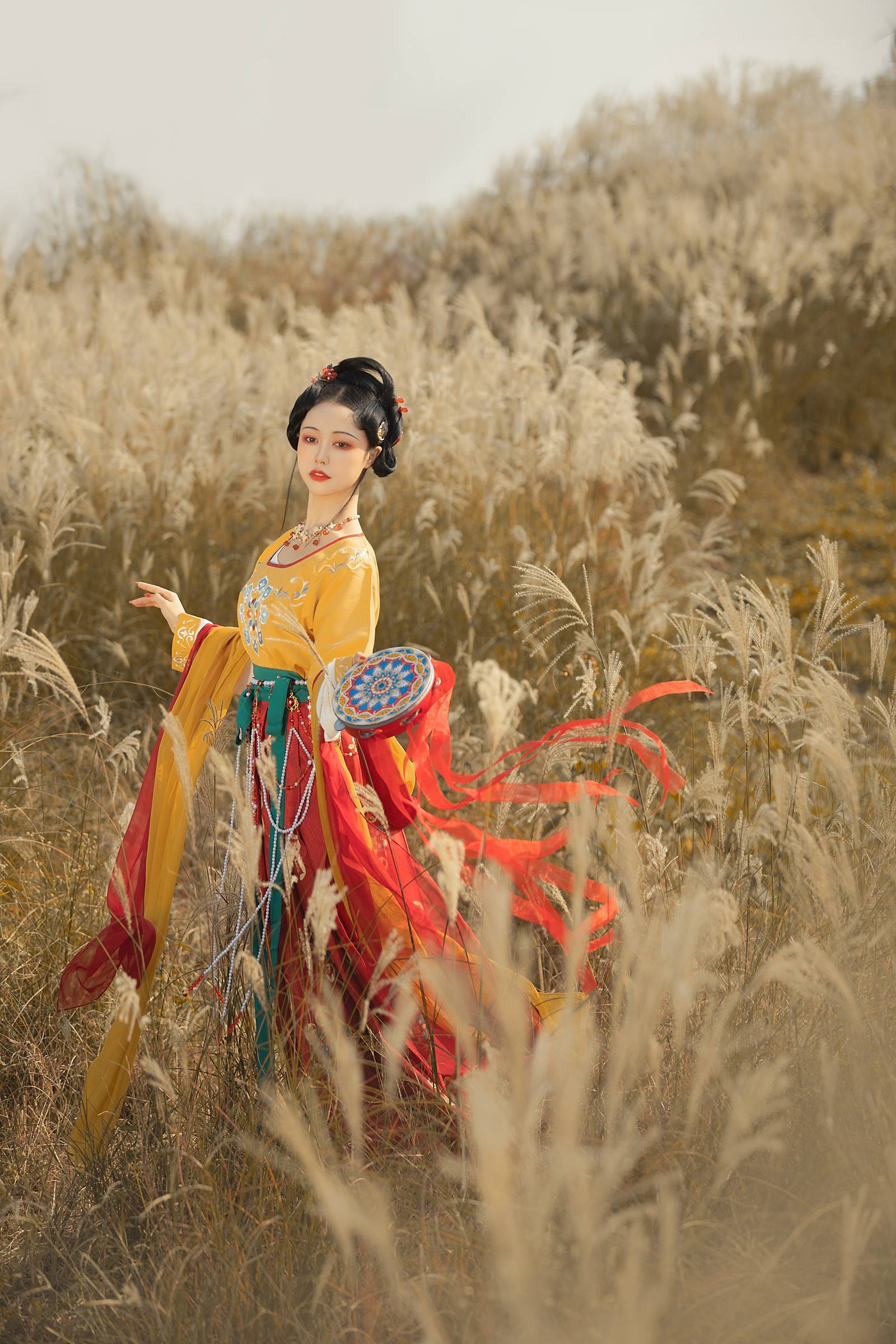 [YITUYU艺图语]2022.08.18 萋萋 梨一依[22+1P/287MB]插图